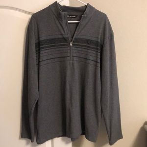 Travis Mathew quarter zip. Size Large